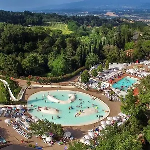 База отдыха Hu Norcenni Girasole Village, Фильине-Вальдарно