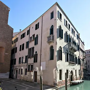 Ca' Foscolo Wenecja